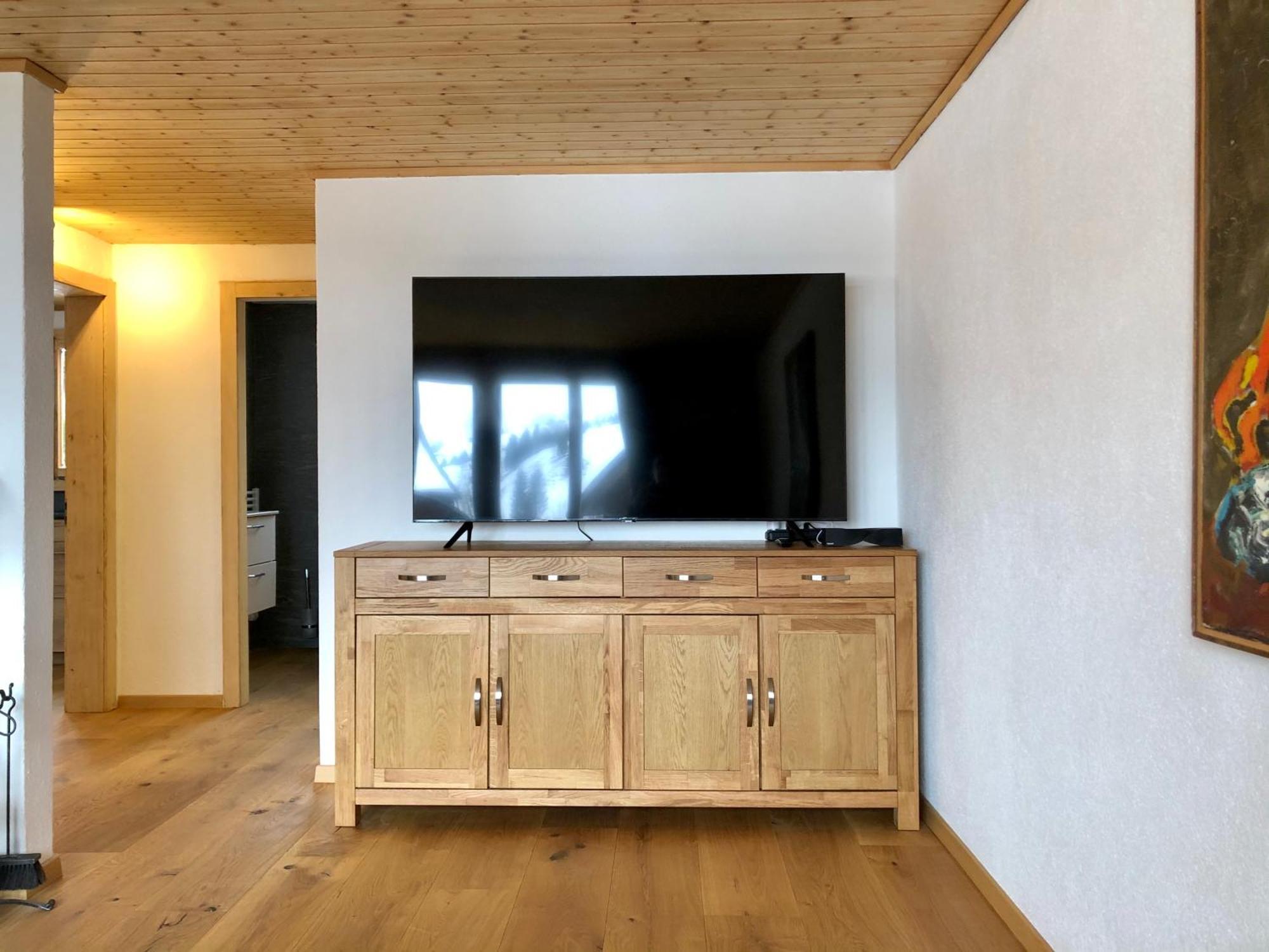Beautiful Apartment With Stunning View Gsteig Екстериор снимка
